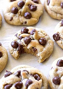 מיקס מוצרי מתיקה כיבוד משרדי לצד הקפה תכולה 10 קג מיקס מוצרי מתיקה כיבוד משרדי לצד הקפה תכולה 10 קג